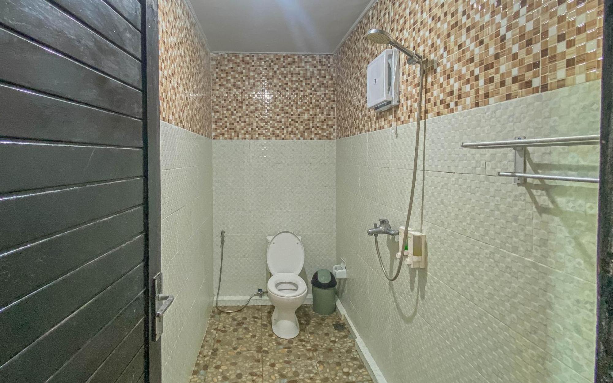 The Salang Guest House Batumadeg Екстер'єр фото